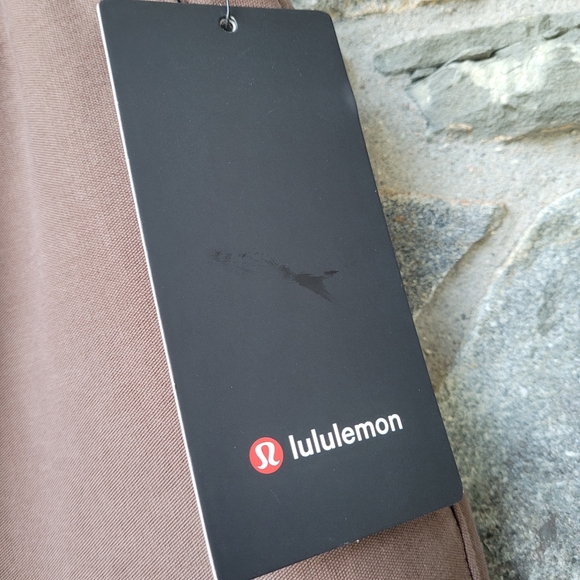 NEW! Lululemon Utilitech Pull On Pants Classic Fit - Picture 4 of 15